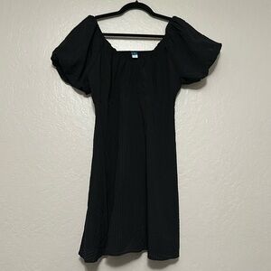 Puffy sleeve dress